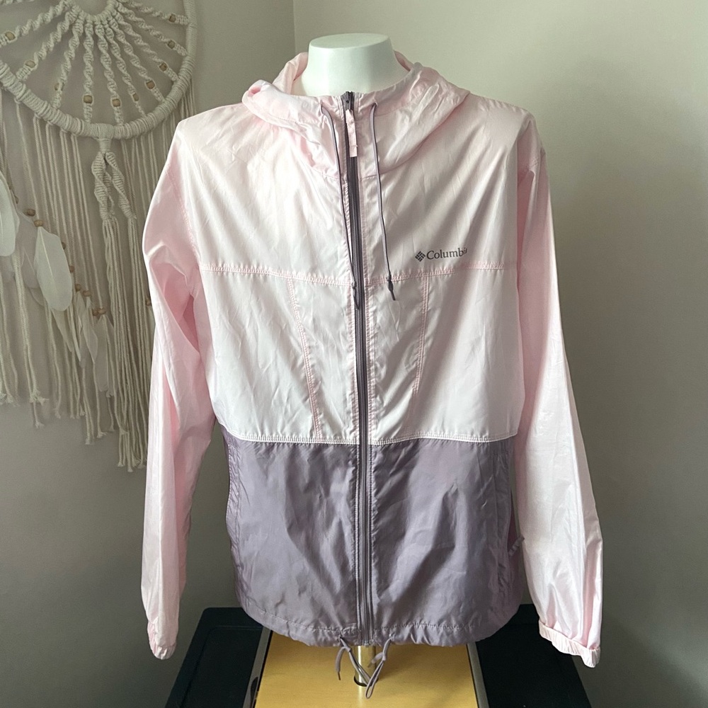 Columbia Women’s Full Zip Windbreaker Size Medium